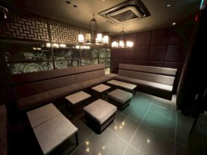 赤坂ラウンジ （AKASAKA lounge）